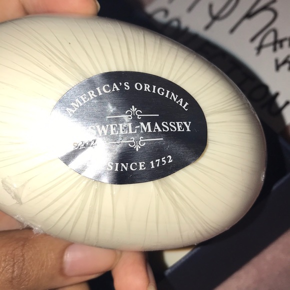 CASWELL - MASSEY - Picture 4 of 6